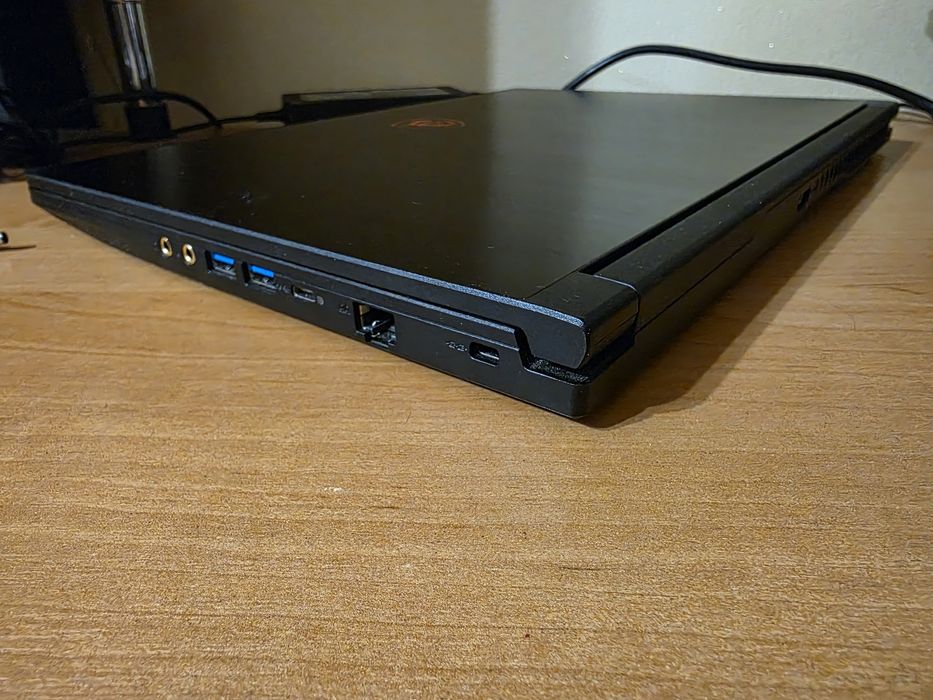 Очень мощный игровой ноутбук msi RTX 4050 6gb core i5 12th 16/512gb