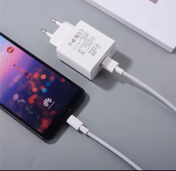 Ładowarka Huawei (Honor) 66W + kabel  - 1, 5m 10A  Czytaj opis.