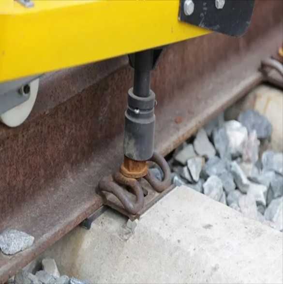 Бензиновий Пересувний ударний ЖД гайковерт NLB-300 залізничних колій