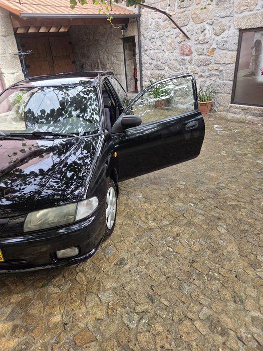 Mazda 323 2.0d comercial