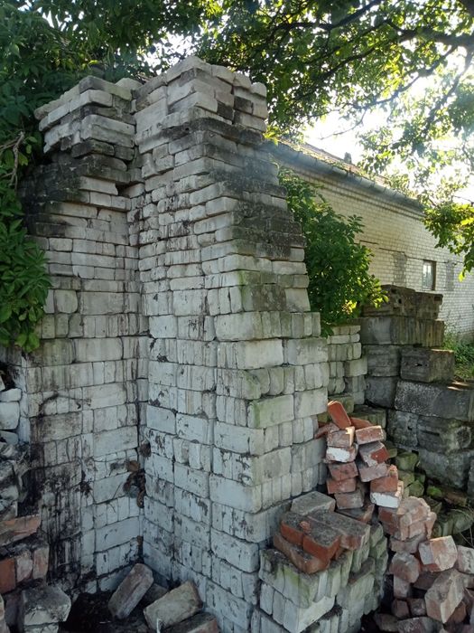 Cegła biała pełna