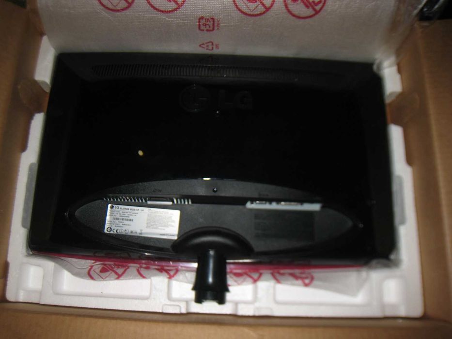 Монитор  Flatron   W2251VP-PF