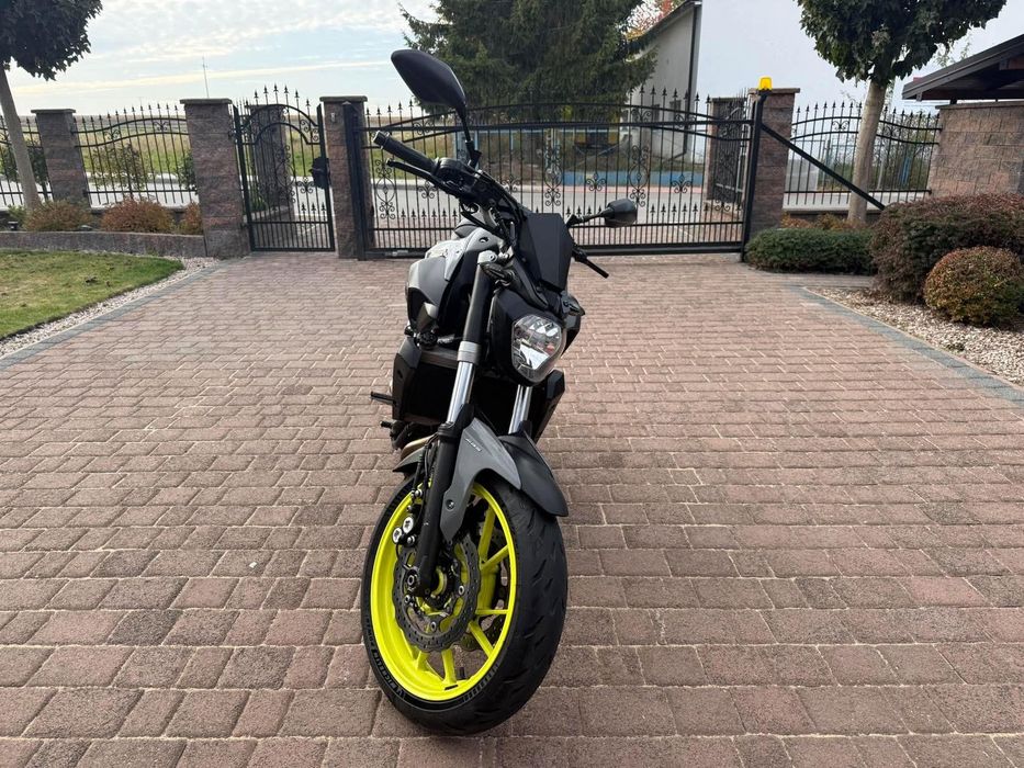Yamaha MT