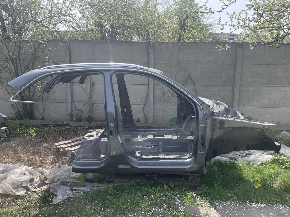 Audi q3 ку3 кузов, крыша, передние ланжероны, четверть, боковые стойки