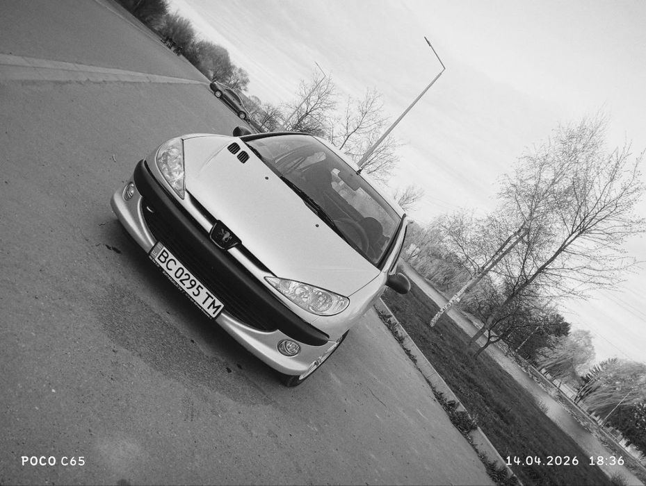 Продам Peugeot 206