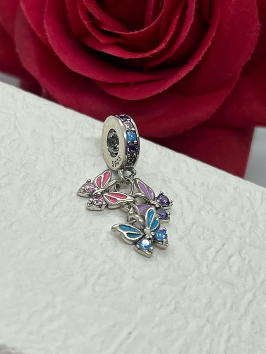 Charm's srebrny zawieszka motyle cyrkonie S925