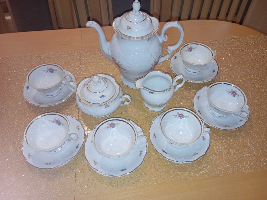 Stara porcelana Wałbrzych serwis kawowy na 6 osób