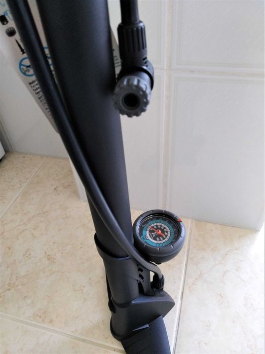 Bomba de pé BTWIN 500
