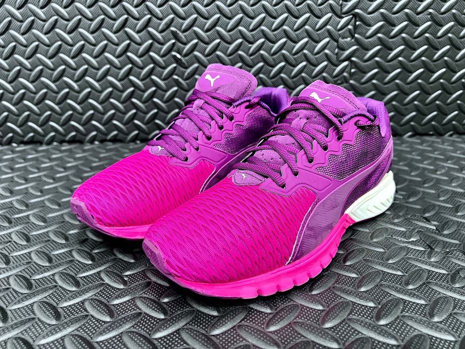 Кроссовки Puma Размер 39 Оригинал Почти новые Беговые Фитнес