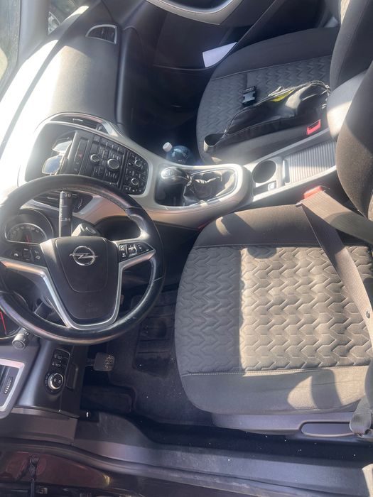 Opel Astra 2013 1.7