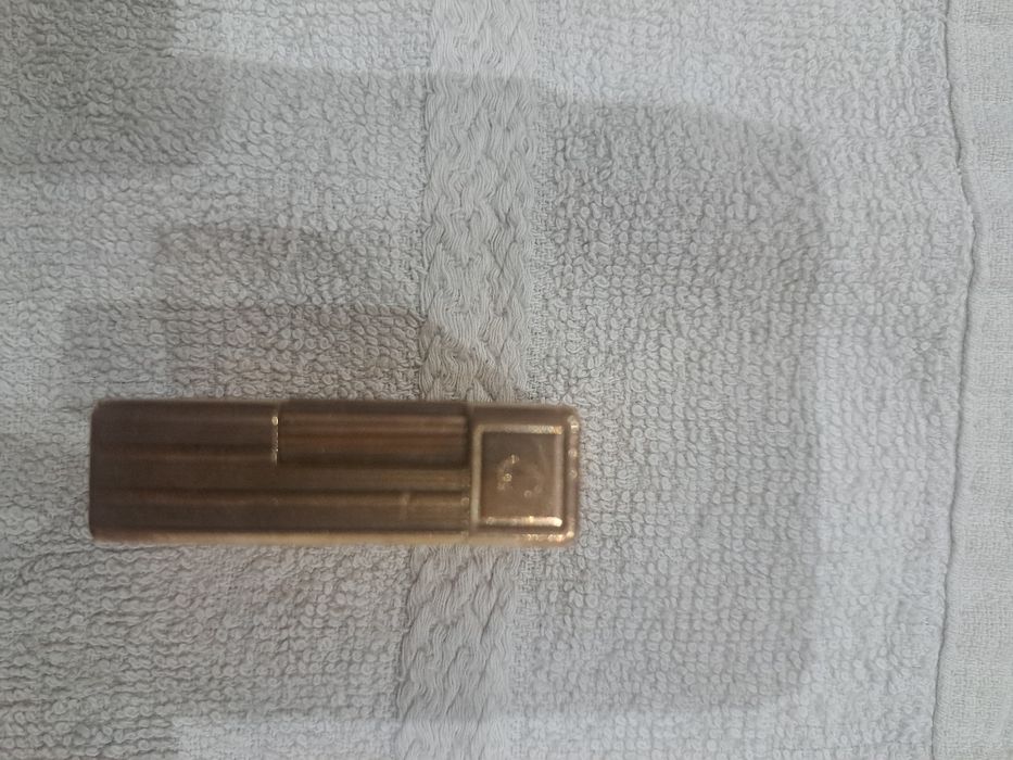 Esqueiro dupont dourado