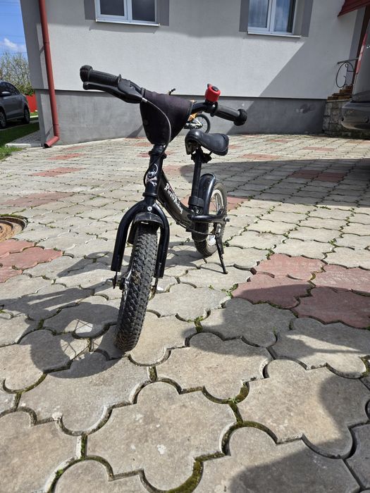 Продам дитячий біговел