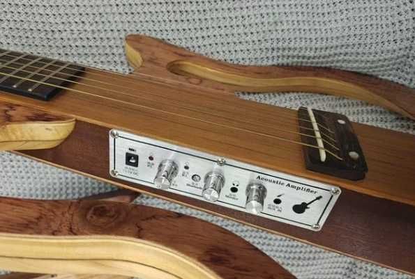 Cicha gitara podróżna