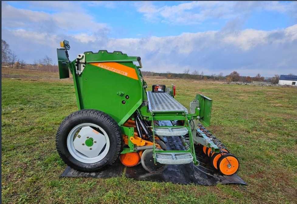 Siewnik Zbożowy Amazone D9 Ad D 9 Talerzowy 3000 Special Rotec Kółka