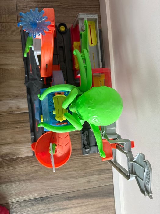 Tor wodny HOT wheels - OśMIORNICA