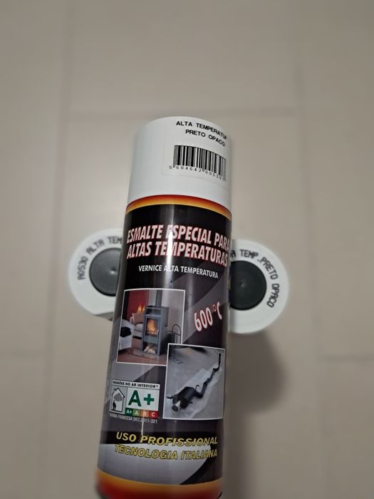 Spray , esmalte cor preto. Allta temperatura
