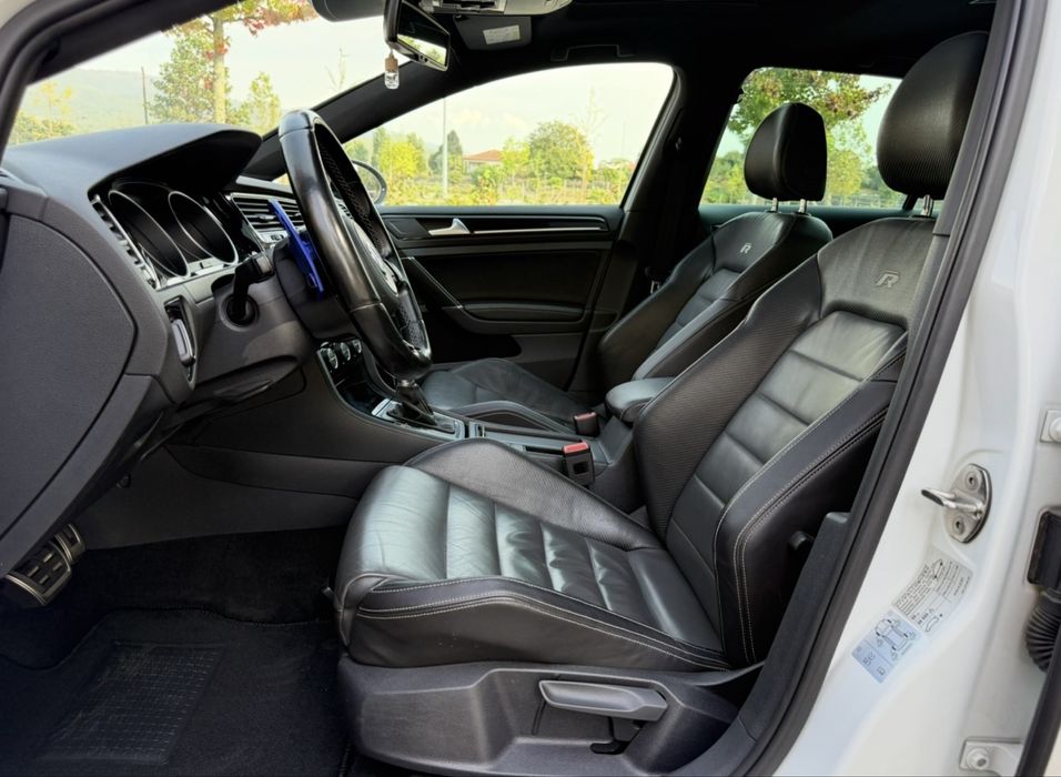 Volkswagen Golf VII 2.0TSI R 300Cv