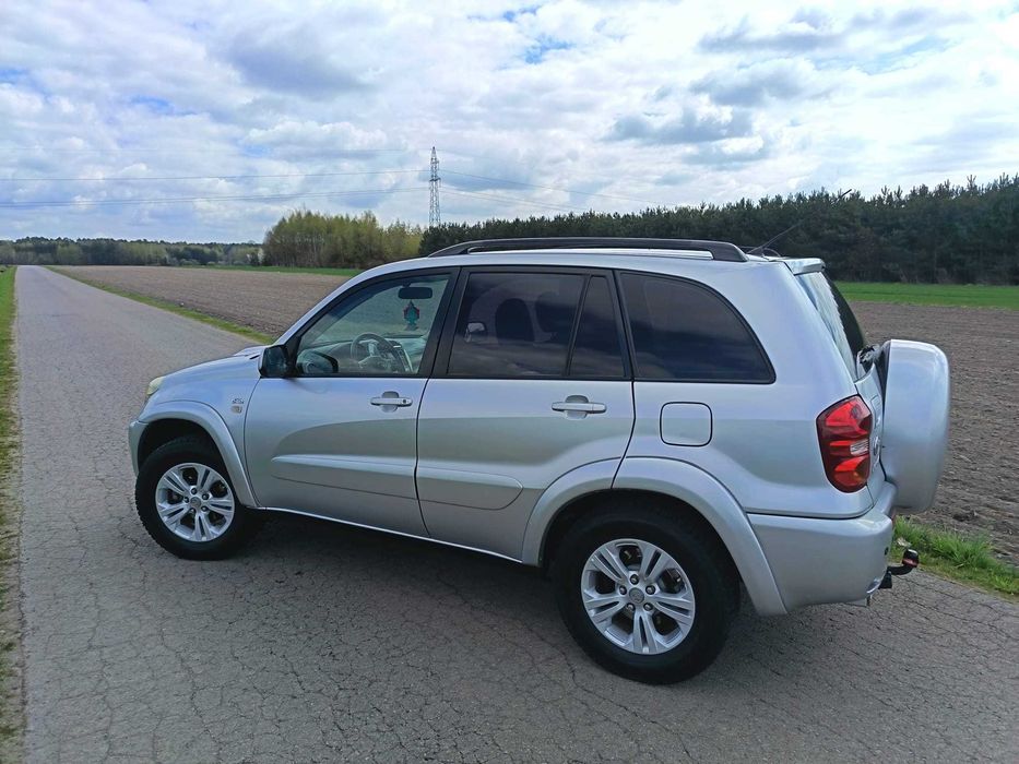 Toyota RAV4 2005r