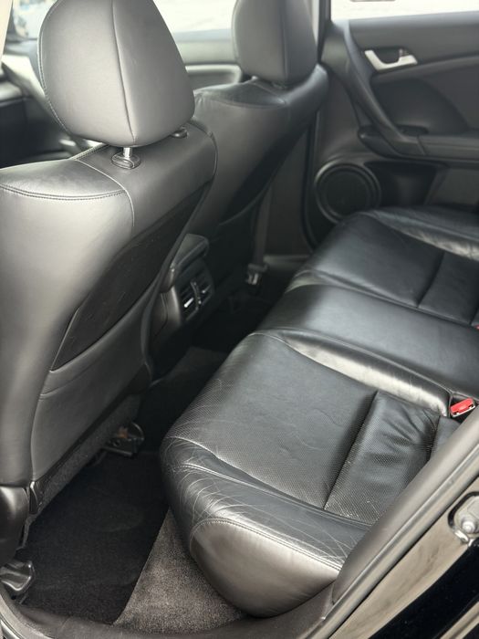 Honda accord 8 2л