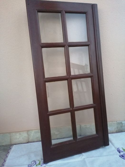 MOLDURAS em Painéis de madeira maciça - de janela adaptada a elegante objeto decorativo