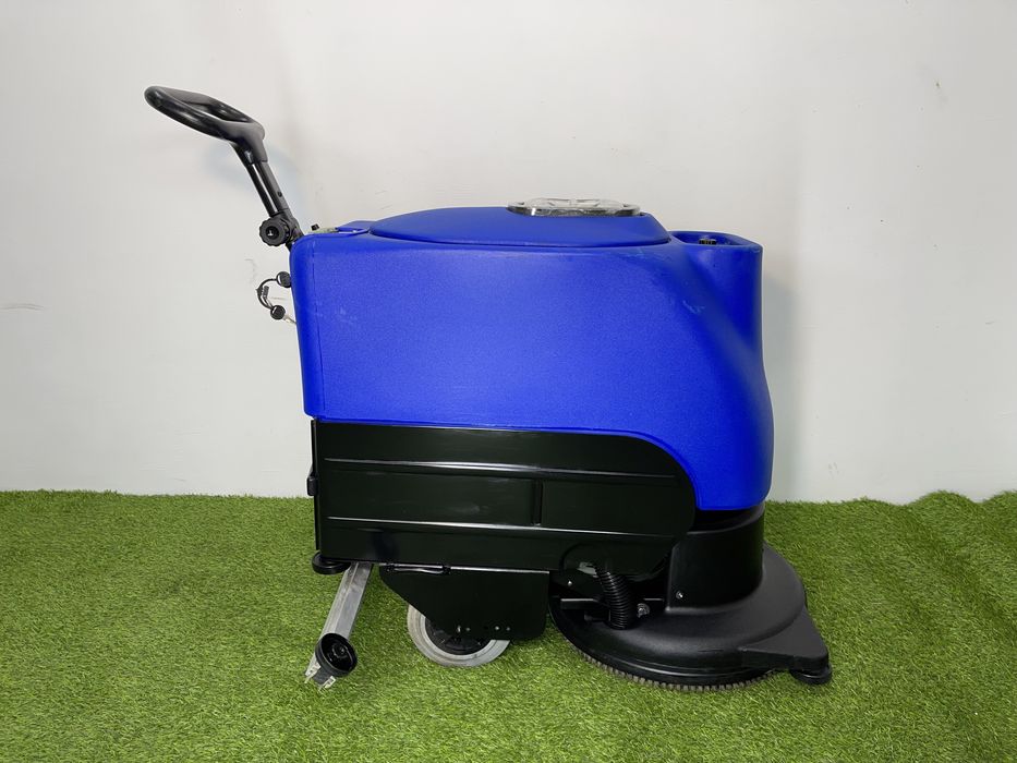 Hit ! Szorowarka akumulatorowa Climas CRYSTAL 495 LB / 24 V KARCHER