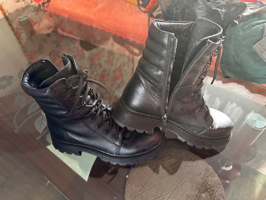 Зимові шкіряні черевики, 38 р.
