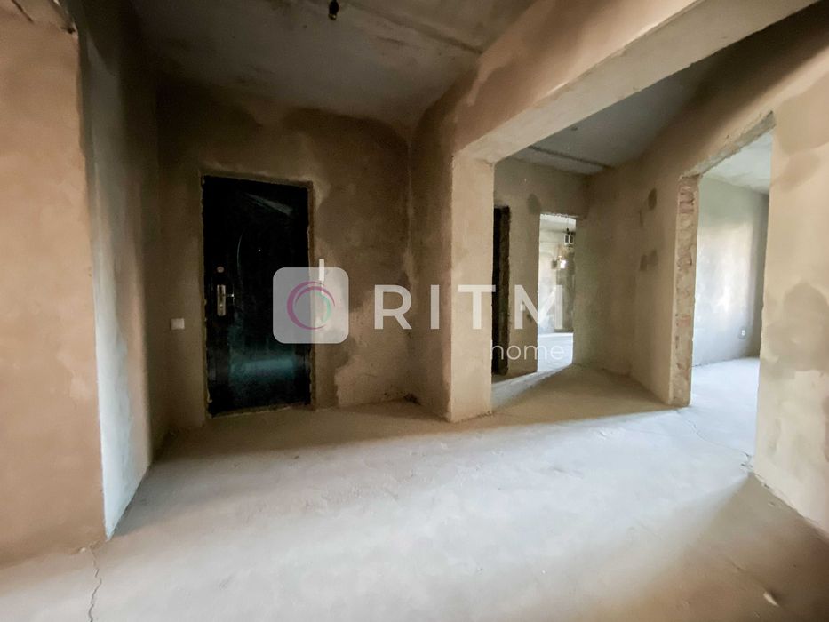 Продаж великогабаритної 3-к. квартири — м. Луцьк, вул. Кравчука!