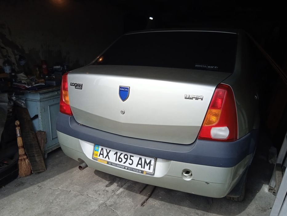 Дачия Логан 2006г.в.