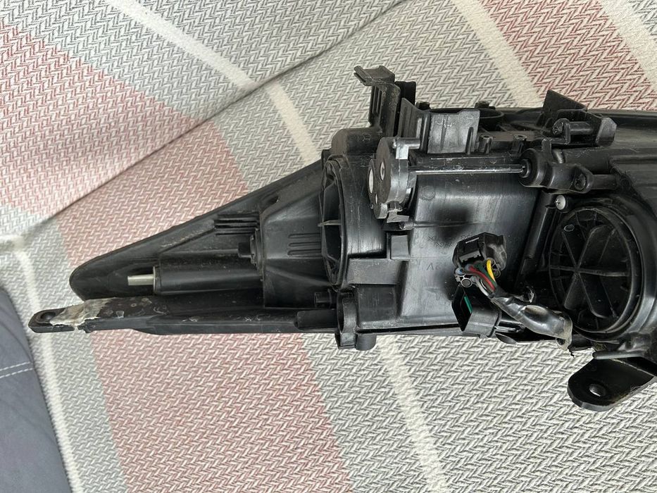 Фара для  Hyundai Elantra