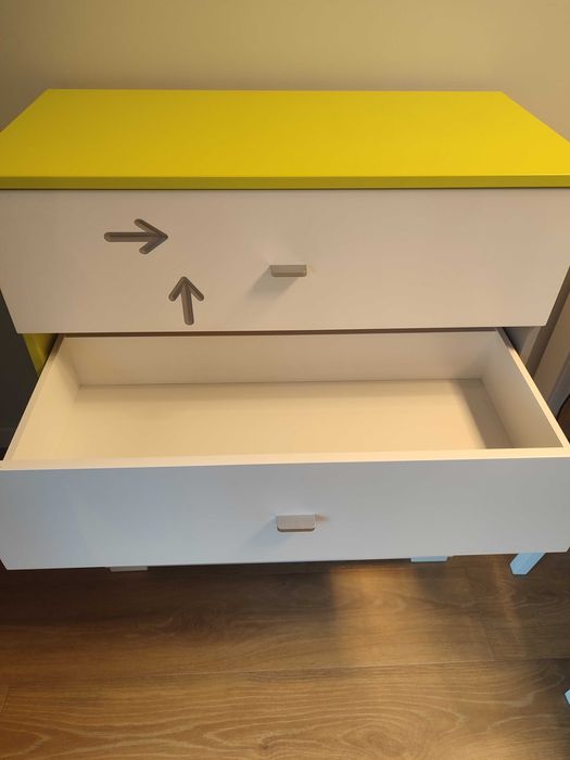 Komoda i skrzynia na zabawki MEBLIK