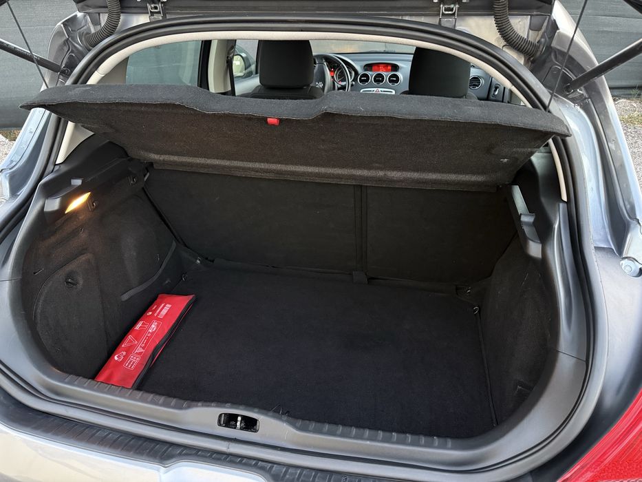 PEUGEOT 308 1.4 VTI Gasolina - 115.000 km - Com Garantia
