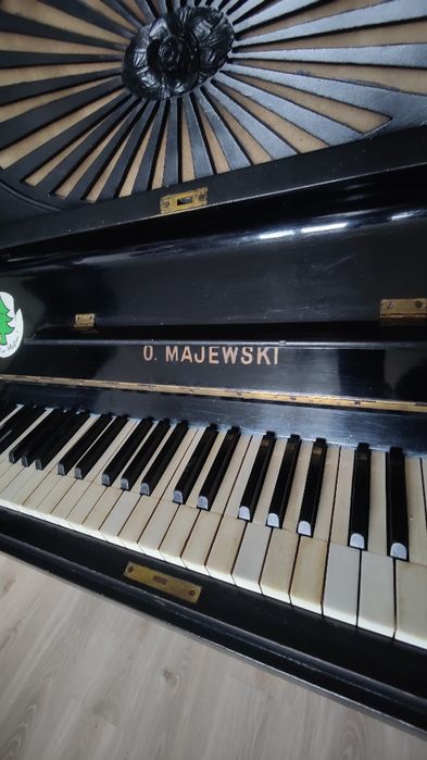 Pianino Otto Majewski