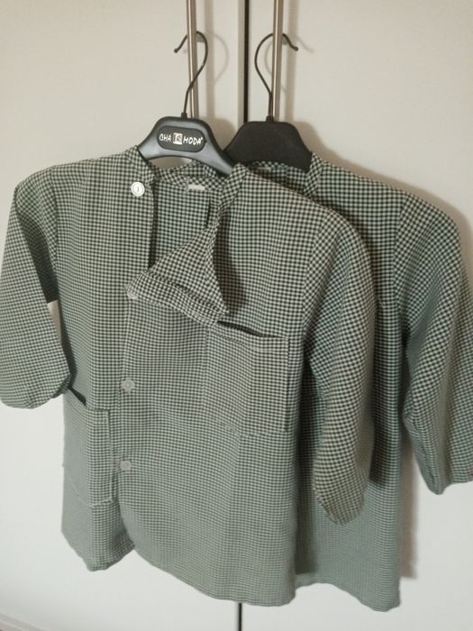 2 Bibes xadrez verdes, 4/5 anos. Portes incluídos