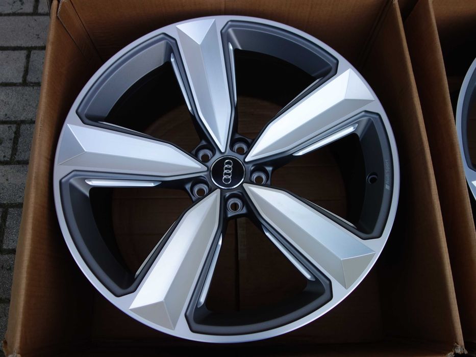 Felgi AUDI RS4 S4 A5 RS5 Q8 Q7 SQ7 SQ8 20'' Nowe Oryginalne