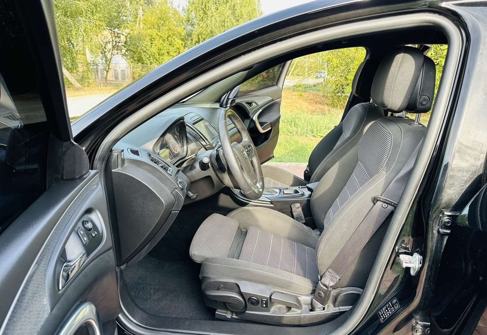 Opel Insignia 1.6D Sport Tourer Edition 2017р