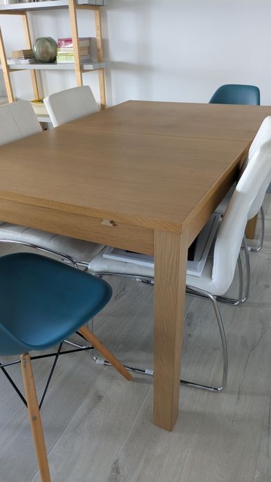 Mesa de refeição extensível