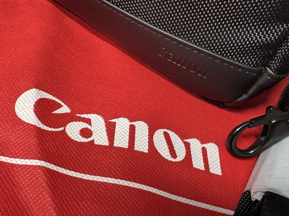 Mala Canon SB100 nova
