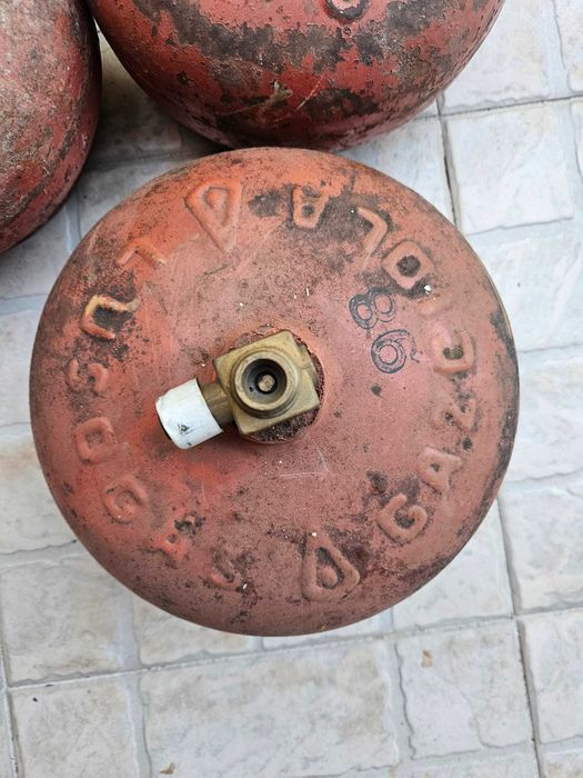 Botijas de Gás LusoGás Antigas – Vintage / Coleção