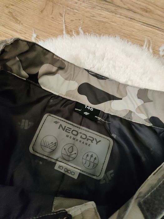 Komplet narciarski 4f kombinezon zimowy