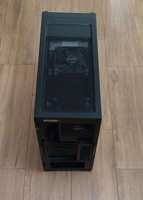 Caixa ATX Corsair Carbide 300R