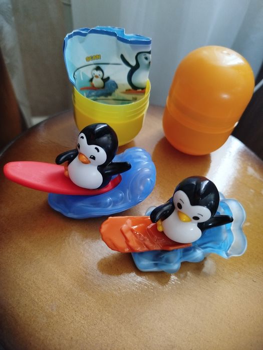 Продам   іграшки Кіндер максі пінгвін