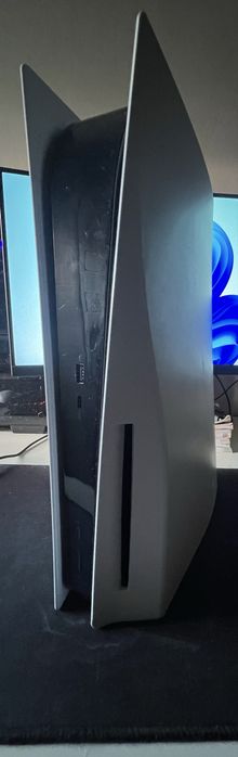 Ps5 Fat 2 comandos + stand Negociavel