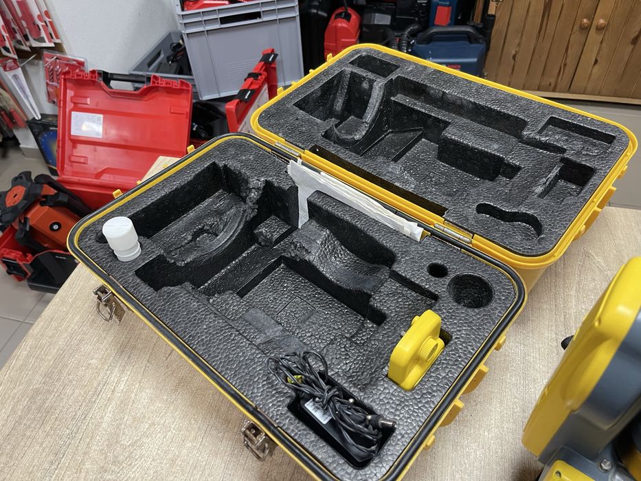 Spectra Precision DET-2 / Електронний теодоліт Спектра (Trimble)