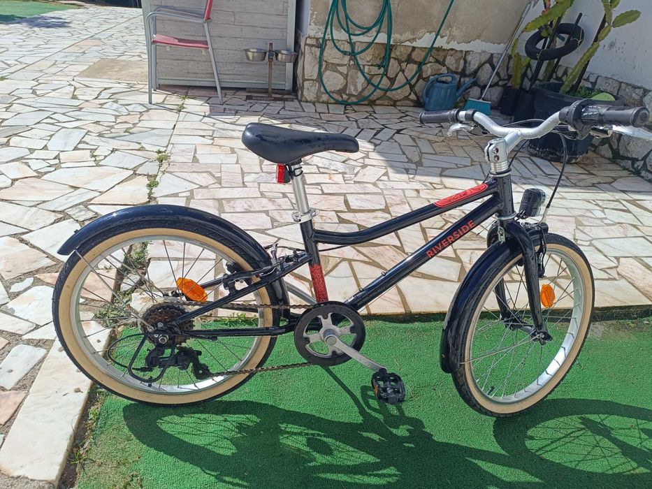 Bicicleta btwin Riverside 20' com guarda-lamas
