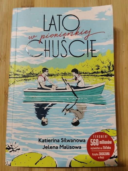 Lato w pionierskiej chuście