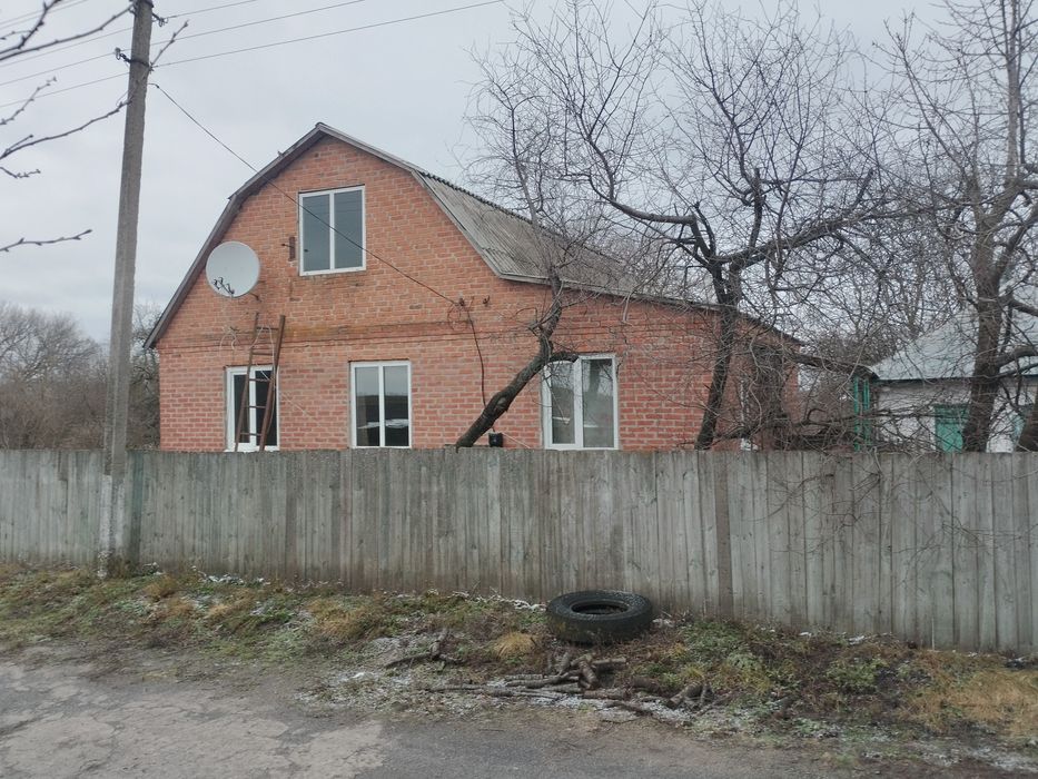 Продам житловий будинок !