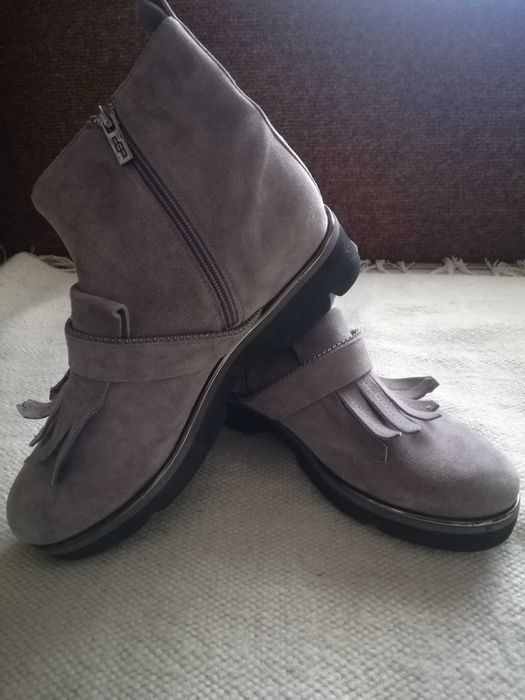 Женские ботинки замшевые Antonio Biaggi