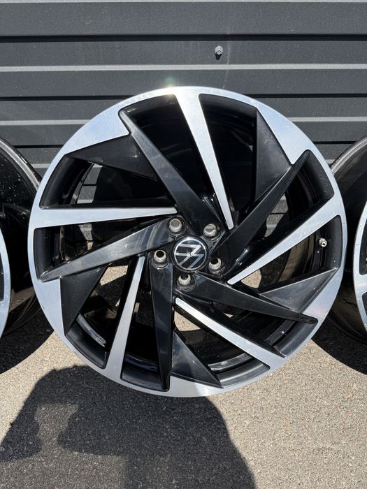 Диск легкосплавный volkswagen оригинал arteon r-line 8. 0" x 20" 5x112 et 40 оригинал