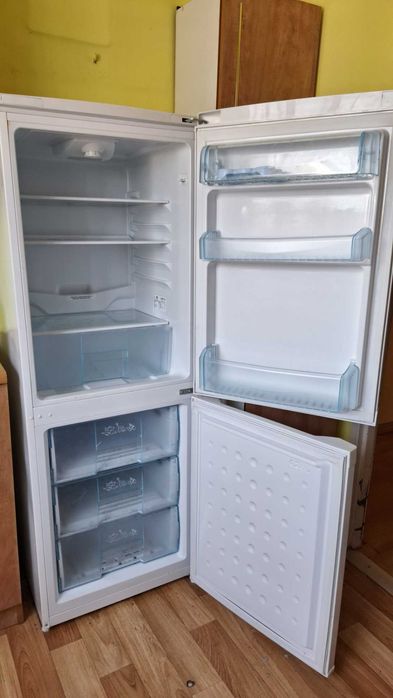 Lodówko-zamrażarka Beko CSA24020, sprawna