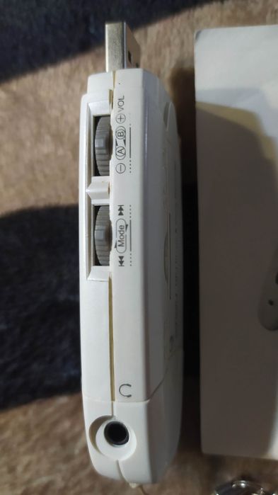 MP3  Transcend JetFlash 256MB